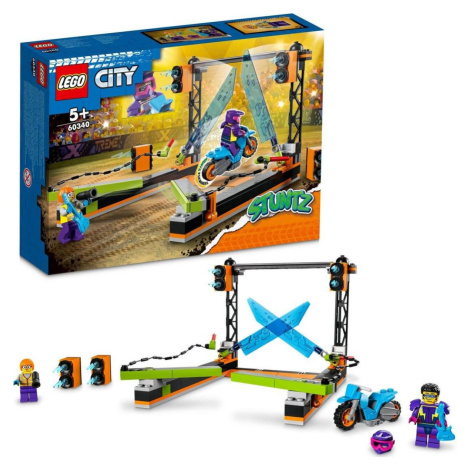 LEGO® City 60340 Kaskadérska výzva s čepeľami