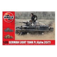 Classic Kit tank A1362 - German Light Tank Pz.Kpfw.35(t) (1:35)