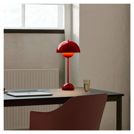 &Tradition Stolná lampa Flowerpot VP3, vermíľovo červená