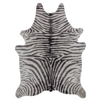 Kusový koberec Faux Animal Zebra Print Black / White Rozmery koberca: 155x190 tvar kožešiny