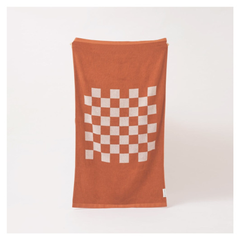 Oranžové uteráky a osušky