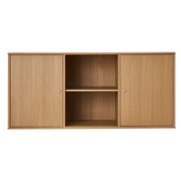 Nízka závesná komoda v dekore duba v prírodnej farbe 133x61 cm Mistral – Hammel Furniture