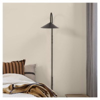 Ferm LIVING Arum Swivel Tall nástenné svietidlo, čierne, zástrčka