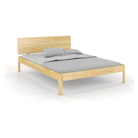 Dvojlôžková posteľ z borovicového dreva 200x200 cm v prírodnej farbe Ammer - Skandica