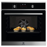 Electrolux Vstavaná rúra séria 600 s parnou funkciou SteamBake EOD6F77WX