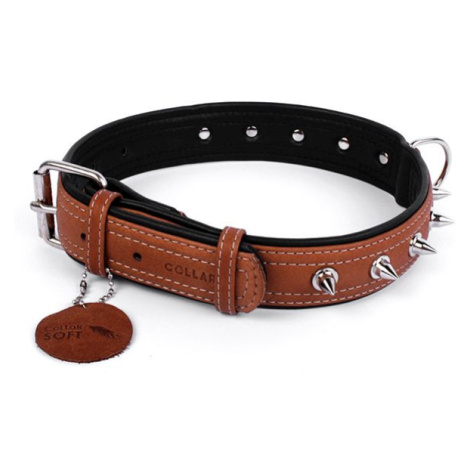 Kožený obojok SOFT s ostňami - 46 - 60cm, 35mm, hnedočierny