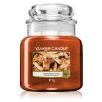 Yankee Candle Massachusetts USA Vonná sviečka Yankee Candle Cinnamon Stick Classic stredná 411g