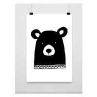 Čiernobiely dekoračný plagát s medveďom
