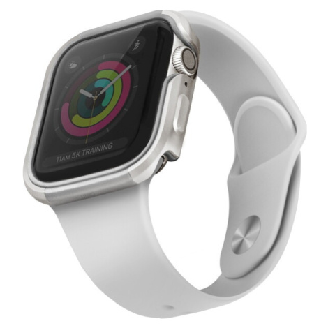 UNIQ Valencia kovové púzdro Apple Watch Serie 4/5/6/SE (44mm) strieborné