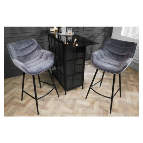 Estila Dizajnová barová stolička Kotor so sivým zamatovým poťahom a čiernymi nohami z kovu 105cm