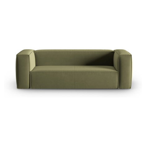 Zelená zamatová pohovka 200 cm Mackay – Cosmopolitan Design