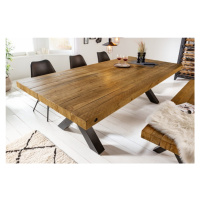Estila Industriálny jedálenský stôl Freya z masívneho dreva s čiernymi nohami z kovu 240cm