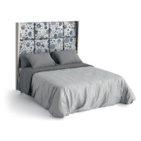 Estila Moderná luxusná posteľ Sajonia z masívneho dreva s čalúneným čelom a rámom na matrac 135/
