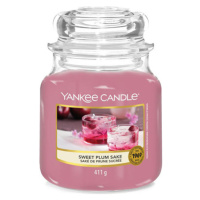 Yankee Candle Sladké slivkové saké, Sviečka v sklenenej dóze  411 g