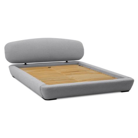Sivá čalúnená dvojlôžková posteľ s roštom 180x200 cm Odette – Scandic