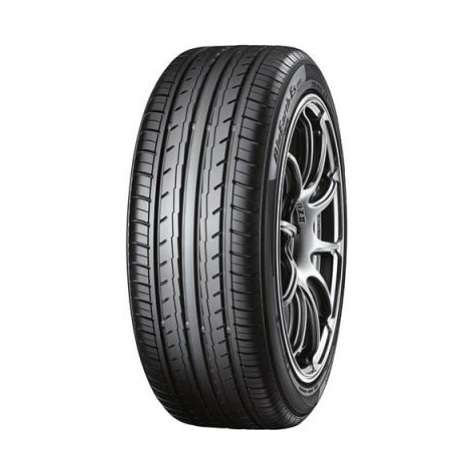 Yokohama ES32 175/65 R15 84H