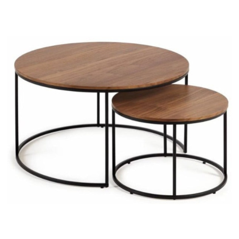 Hnedé okrúhle konferenčné stolíky v súprave 2 ks s doskou v dekore orechového dreva ø 80 cm Yona Kave Home