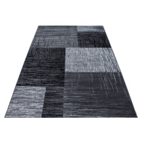 Kusový koberec Plus 8001 black Rozmery koberca: 120x170