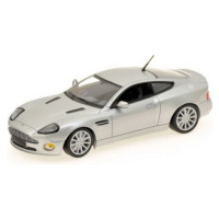 1:43 ASTON MARTIN VANQUISH S - 2004 SILVER