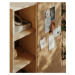 Knižnica z borovicového dreva s nástenkou Karup Design Slide