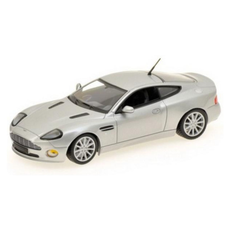 1:43 ASTON MARTIN VANQUISH S - 2004 SILVER