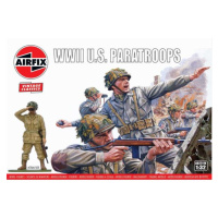 Classic Kit VINTAGE figurky A02711V - WWII U.S. Paratroops (1:32)