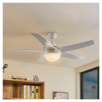 Stropný ventilátor Lindby s osvetlením Auraya, tichý, biely, 130 cm