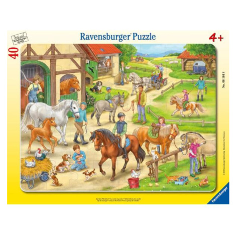 Ravensburger Na konskej farme 40 dielikov