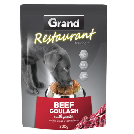GRAND Restaurant dusené hovädzie mäso vo vrecku pre psov 300 g