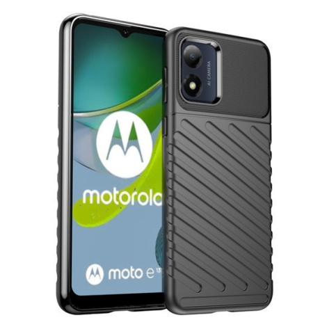 Motorola Moto E13, silikónové puzdro, stredne odolné proti nárazu, vypuklý pruhovaný vzor, čiern