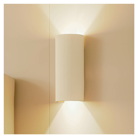 Lindby Nástenné svetlo Colja, okrúhle, výška 30,5 cm, sadra, béžová