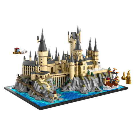 Lego Rokfortský hrad a okolie 76419