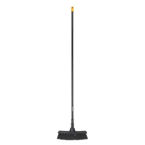 FISKARS Upratovanie - Metla, veľkosť M 1025921