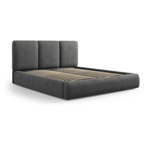 Sivá čalúnená dvojlôžková posteľ s úložným priestorom s roštom 200x200 cm Brody – Mazzini Beds Mazzini Sofas