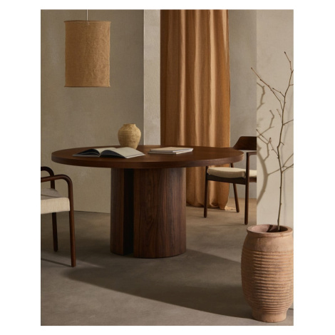 Hnedý okrúhly jedálenský stôl v dekore orecha ø 150 cm Nealy – Kave Home