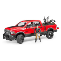 Bruder 02502 Terenne auto RAM, motorka Scrambler Ducati Desert, figurka