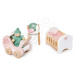 Drevená izba pre bábätko Dovetail Nursery Set Tender Leaf Toys s postavičkou v dupačkách