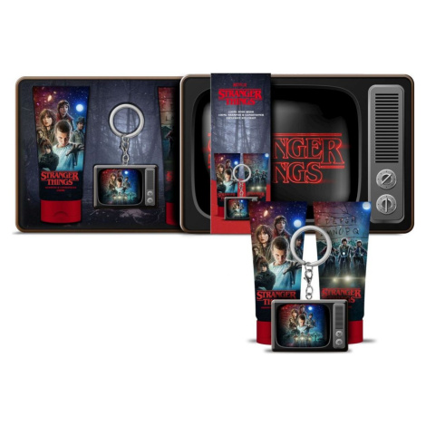 Stranger Things darčekový set so sprchovým gél 100 ml, šampónom, kondicionérom 100 ml a kľúčenko Corsair
