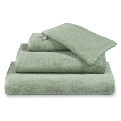 Zelené uteráky a osušky