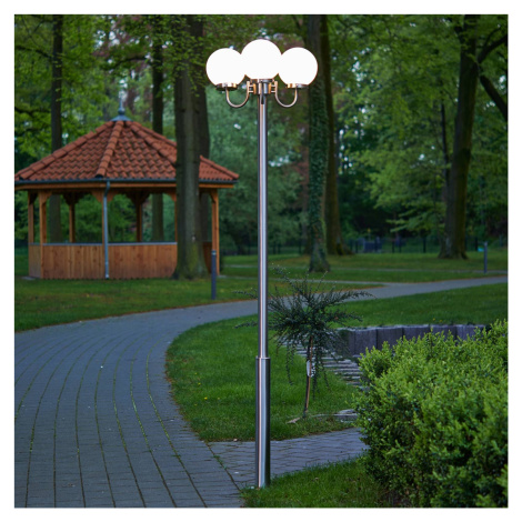 Vonkajšie svietidlo Lindby Samuel, 218 cm, 3 svetlá, guľa, E27, IP44
