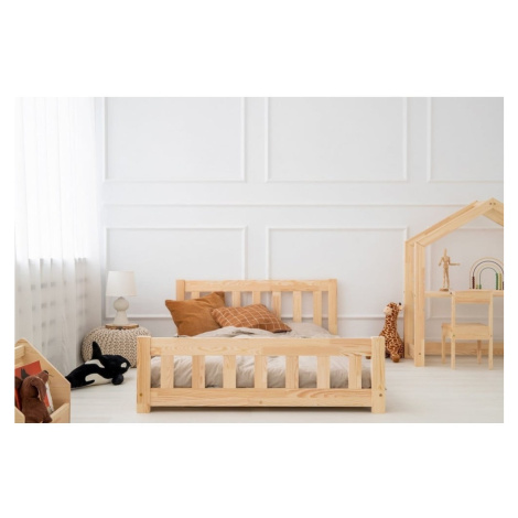 Detská posteľ z borovicového dreva v prírodnej farbe 120x200 cm CPN – Adeko