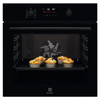 Electrolux Vstavaná rúra séria 600 s parnou funkciou SteamBake EOD6C77WZ