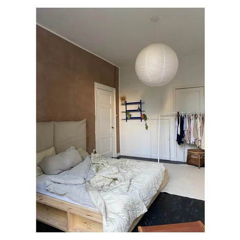 Dvojlôžková posteľ z borovicového dreva s roštom 160x200 cm Ziggy – Karup Design
