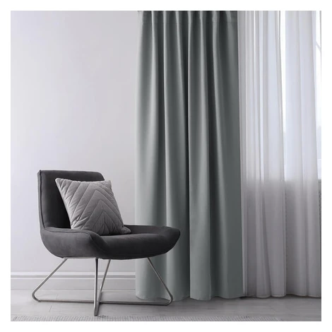 Zatemňovací záves blackout RESTILO strieborný 140 x 245 cm decoDoma